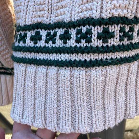 Gap Cotten Snowflake Pattern Sweater - Picture 15 of 15